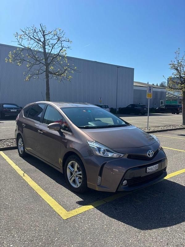 Gebraucht 2016 Toyota Prius+ Premium Van / Kleinbus | CHF 20’500 (Etwas zu teuer) - Bild 1/4