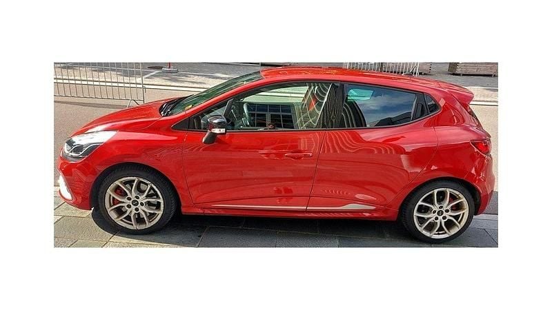 Gebraucht Renault Clio R.S. R.S. 200 PS (147 kW) 2014 Kleinwagen
