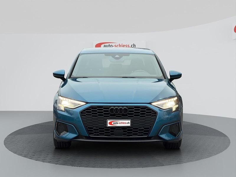 Gebraucht Audi A3 Edition .1 150 PS (110 kW) 2022 Limousine