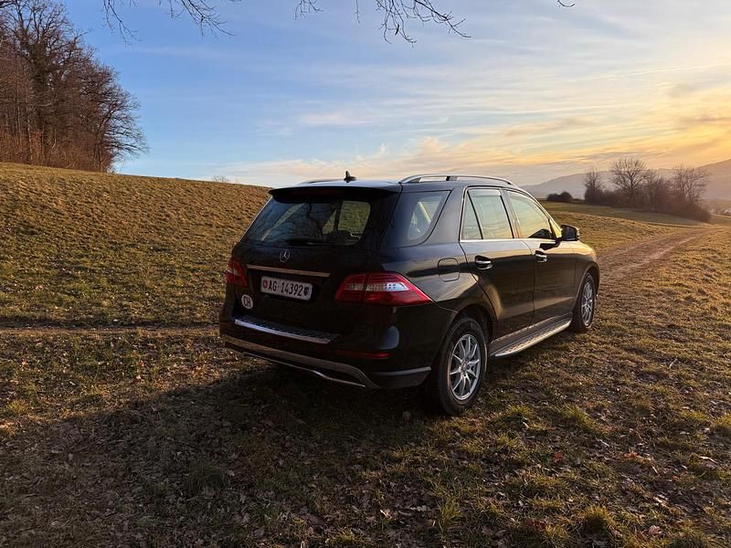 Gebraucht Mercedes ML350 258 PS (189 kW) 2013 SUV