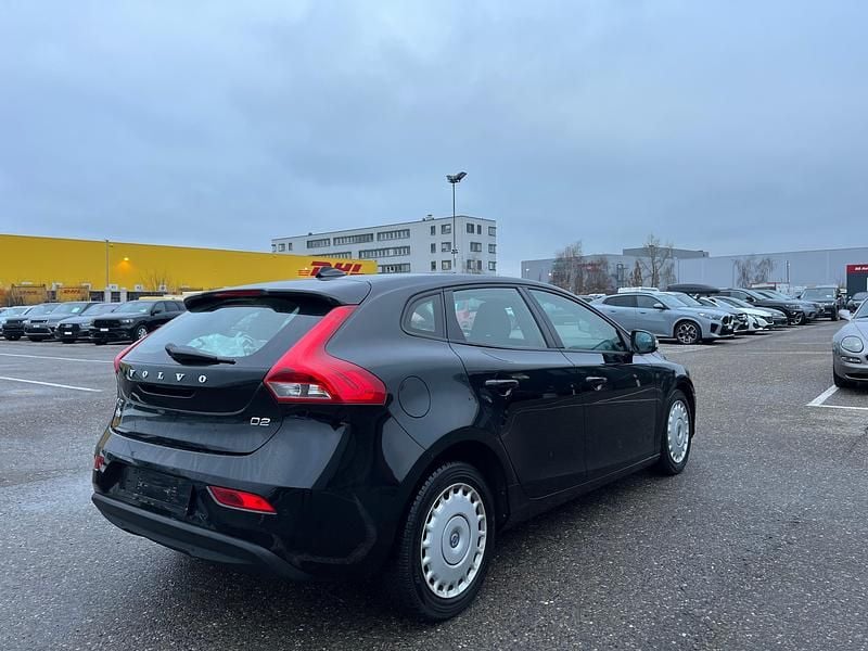 Gebraucht Volvo V40 Summum 115 PS (84 kW) 2015