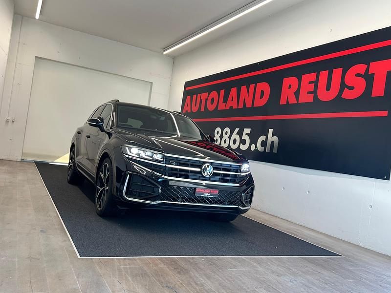 Gebraucht 2024 VW Touareg R-line SUV | CHF 64’990 (Superpreis) - Bild 1/4