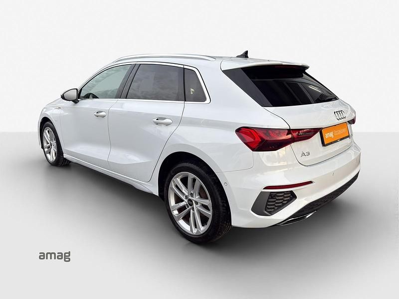 Gebraucht Audi A3 Sportback e-tron Attraction 204 PS (150 kW) 2022 Kleinwagen