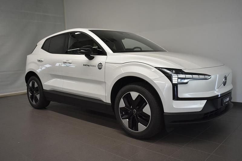 Gebraucht Volvo EX30 Core 200 kW (272 PS) 2025 Weiss SUV