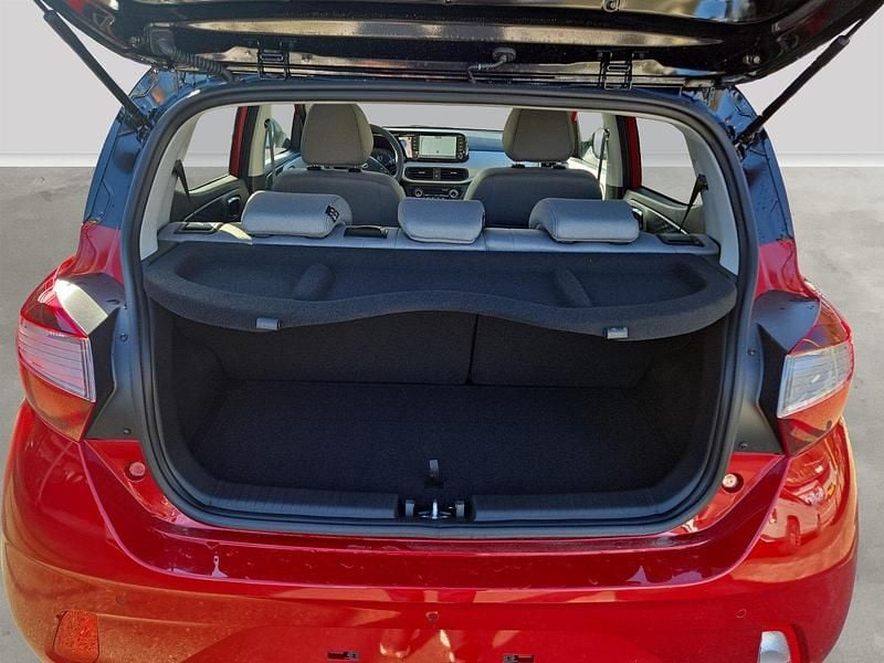 Neu Hyundai i10 79 PS (58 kW) 2026 Rot Kleinwagen