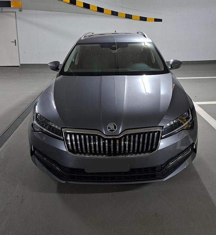 Gebraucht Skoda Superb Ambition 200 PS (147 kW) 2023 Kombi