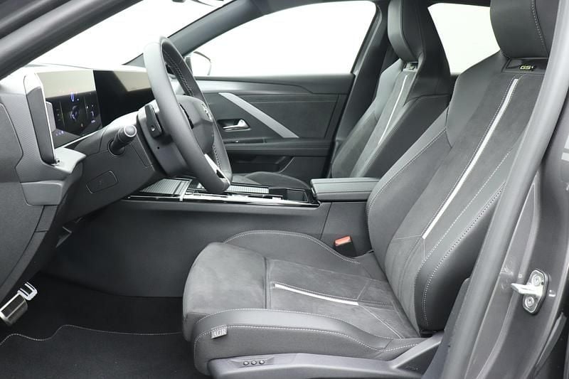 Gebraucht Opel Astra GSe 224 PS (164 kW) 2025 Grau Kombi