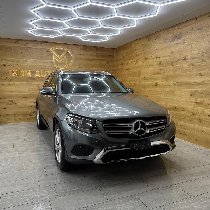 Gebraucht Mercedes GLC250 204 PS (150 kW) 2016