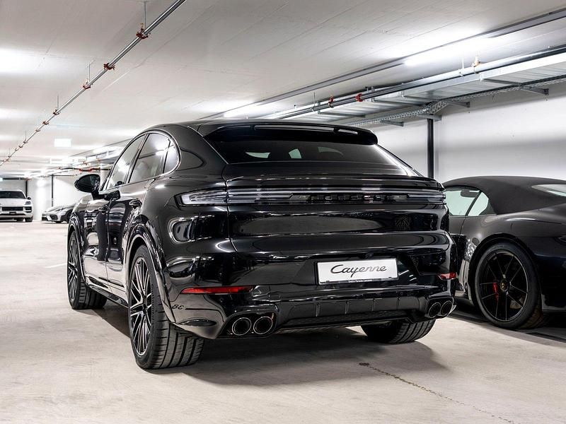 Neu Porsche Cayenne Black Edition 353 PS (259 kW) 2026 SUV