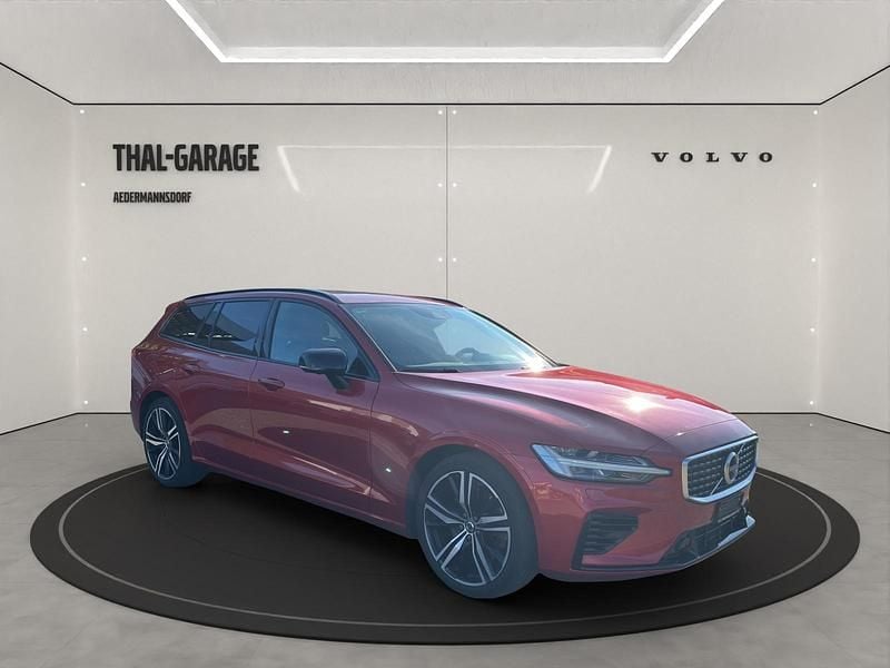 Gebraucht Volvo V60 R-Design 303 PS (222 kW) 2020 Rot Kombi