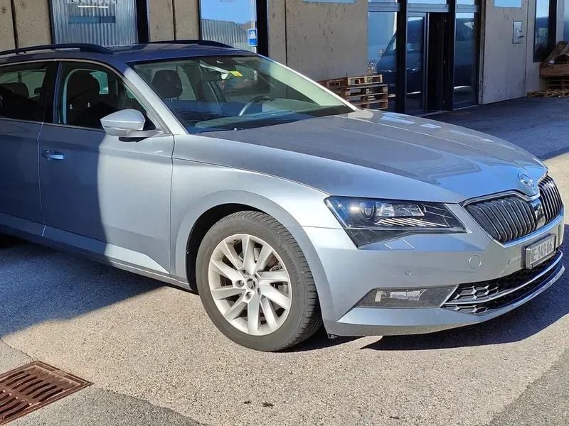 Gebraucht 2018 Skoda Superb Ambition Kombi | CHF 18’000 (Guter Preis) - Bild 1/4