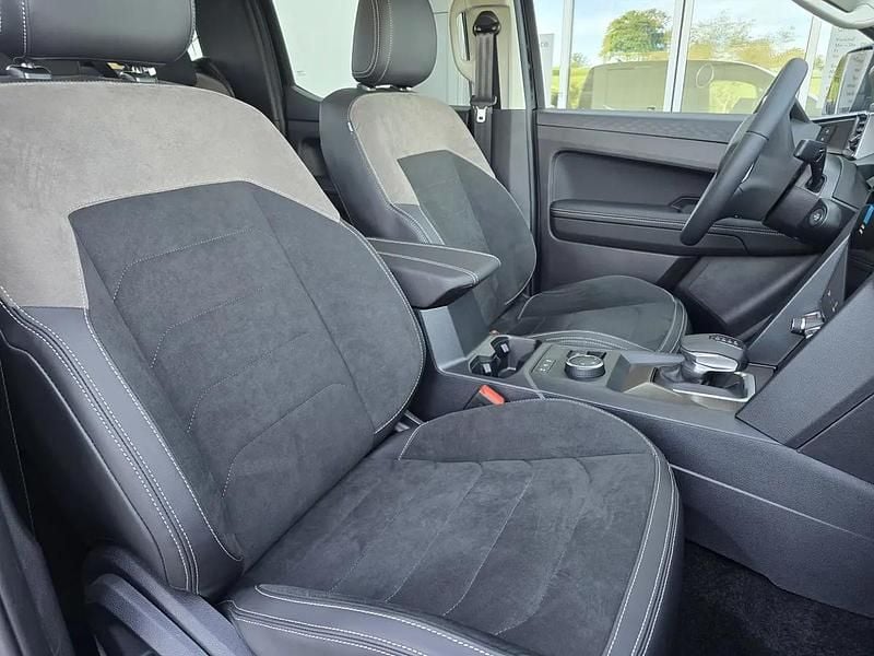 Neu VW Amarok Style 240 PS (176 kW) 2025 Schwarz Abholung