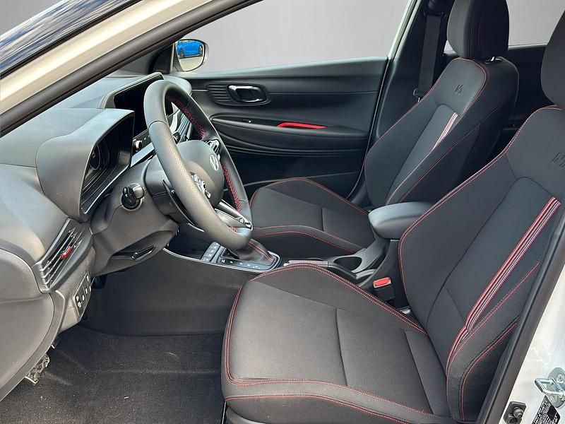 Neu Hyundai i20 N Line 100 PS (73 kW) 2025 Weiss Limousine