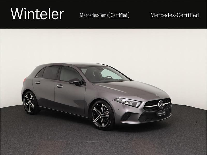Gebraucht Mercedes A200 Progressive 163 PS (119 kW) 2018 Grau Limousine