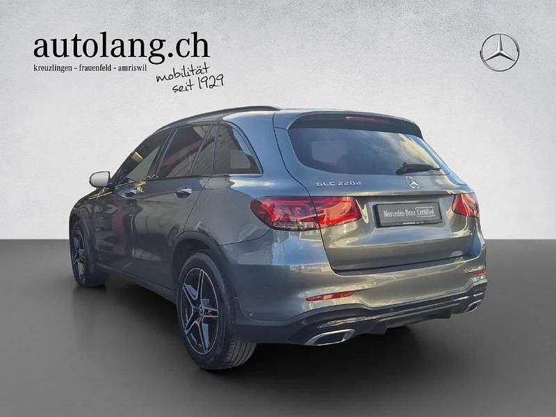 Gebraucht Mercedes GLC220 AMG line 194 PS (142 kW) 2021 Grau SUV