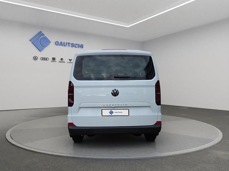 Neu VW Caravelle 150 PS (110 kW) 2025 Weiss Van / Kleinbus