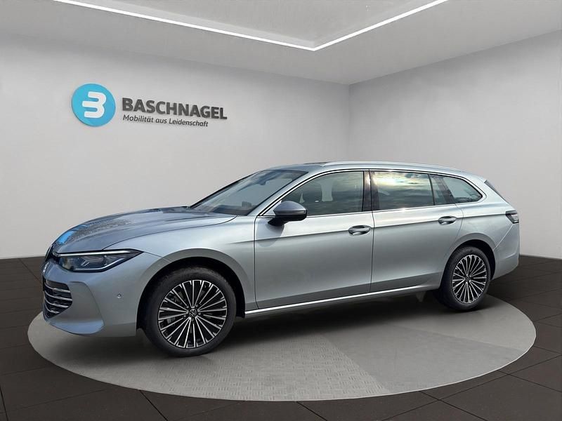 Silber Neu 2025 VW Passat Elegance Kombi | CHF 68’200 - Bild 1/4