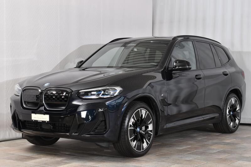 Schwarz Gebraucht 2024 BMW iX3 Impressive SUV | CHF 55’990 (Teuer) - Bild 1/4