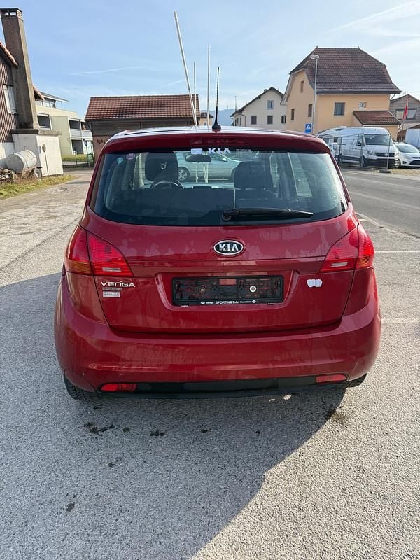 Gebraucht Kia Venga 125 PS (91 kW) 2012 Kleinwagen