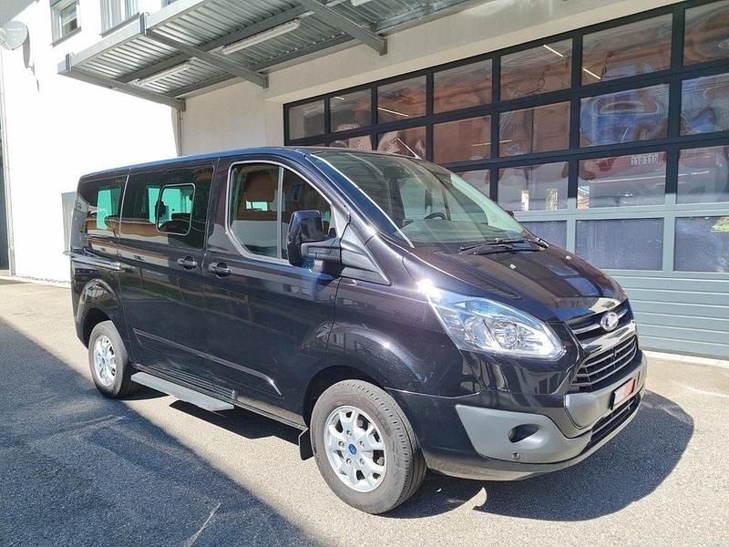 Gebraucht Ford Tourneo Trend 155 PS (114 kW) 2013 Van / Kleinbus
