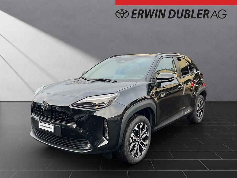 Schwarz Neu 2025 Toyota Yaris Cross Trend SUV | CHF 35’780 (Guter Preis) - Bild 1/4