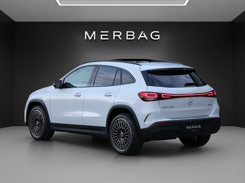 Gebraucht Mercedes EQA300 168 kW (229 PS) 2024 Weiss SUV