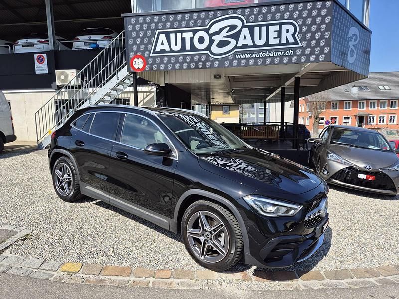 Schwarz Gebraucht 2022 Mercedes GLA250 AMG line SUV | CHF 39’800 (Superpreis) - Bild 1/4