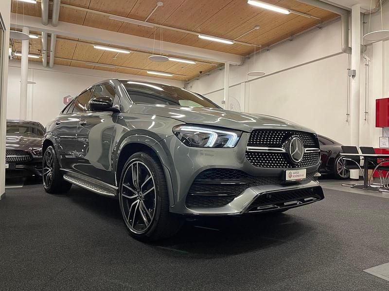 Gebraucht Mercedes GLE400 330 PS (242 kW) 2021 Grau Coupé