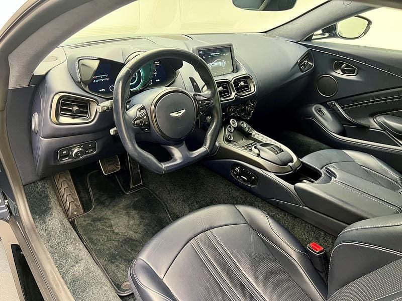 Gebraucht Aston Martin V8 Vantage 510 PS (375 kW) 2021 Silber Coupé