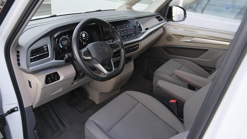 Gebraucht VW Multivan Edition 150 PS (110 kW) 2025 Van