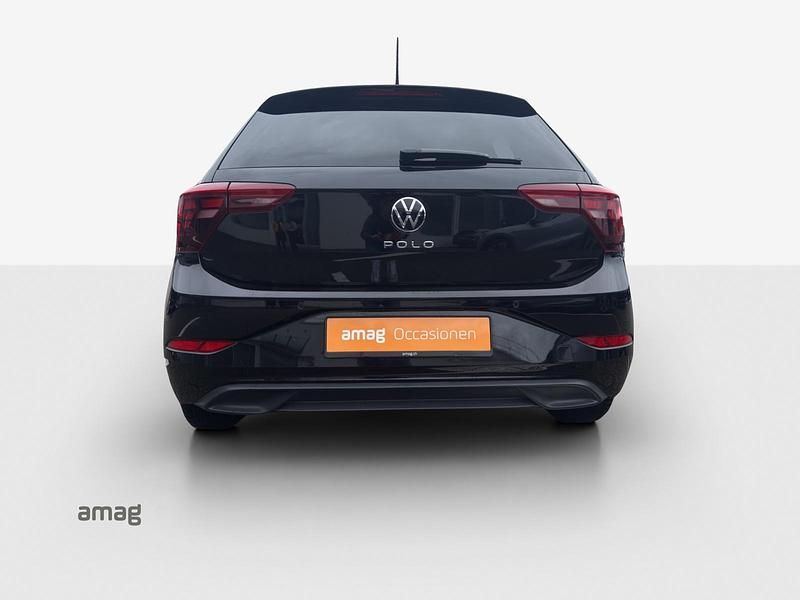 Gebraucht VW Polo Basis 80 PS (58 kW) 2022 Deepblack perleffekt Kleinwagen