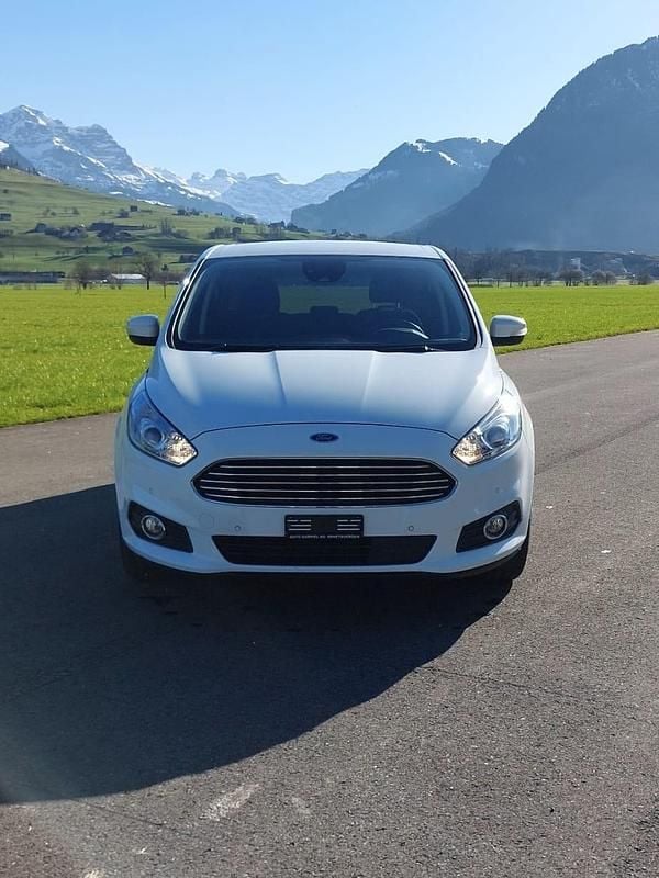 Gebraucht Ford S-MAX Business Edition 190 PS (139 kW) 2019 Van / Kleinbus