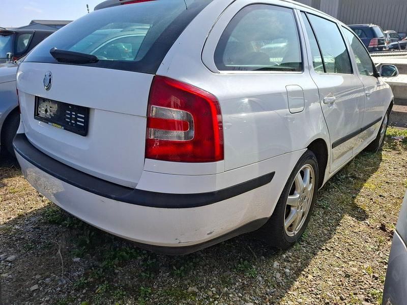 Gebraucht Skoda Octavia Ambiente 105 PS (77 kW) 2007 Kombi