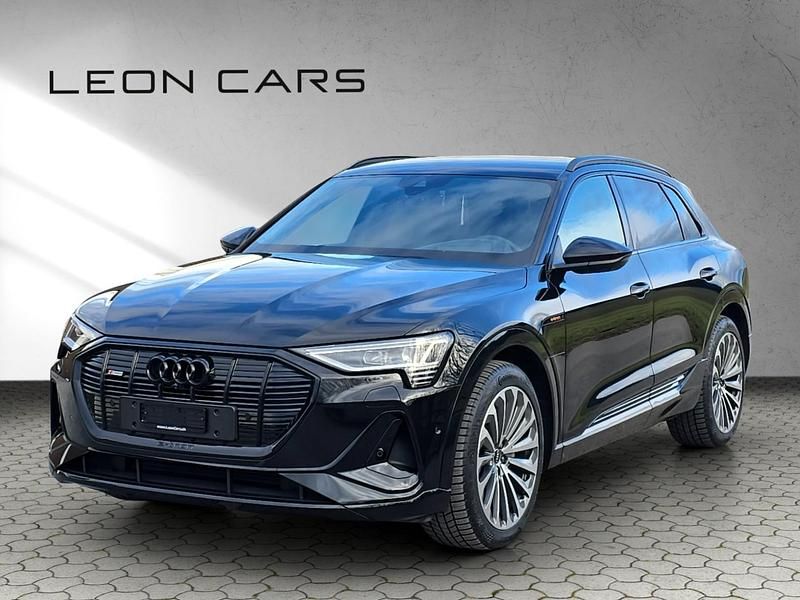 Gebraucht 2022 Audi e-tron Black Edition SUV | CHF 34’900 (Superpreis) - Bild 1/4