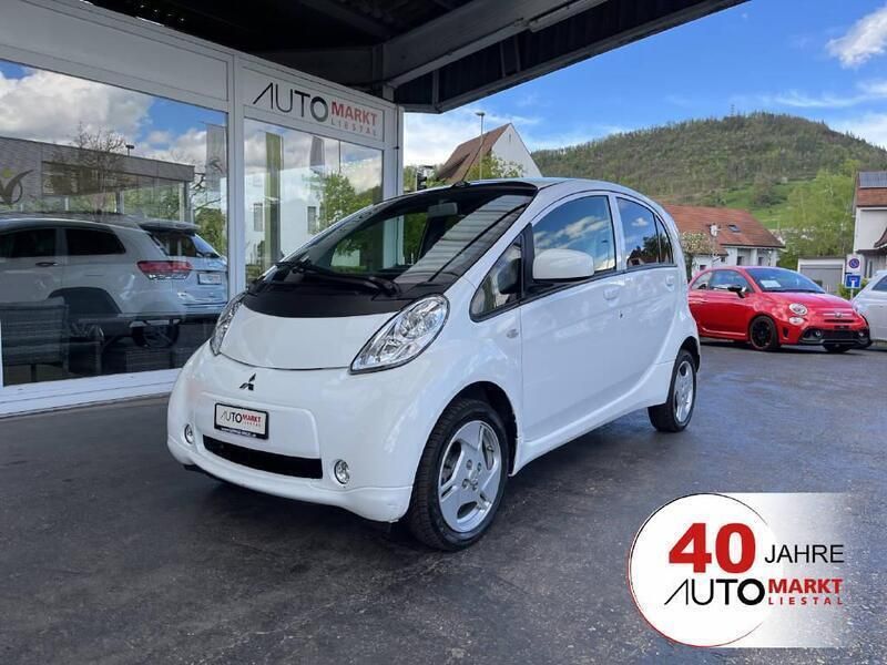Weiss Gebraucht 2017 Mitsubishi i-MiEV Kleinwagen | CHF 5’900 - Bild 1/4