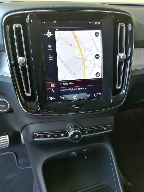 Gebraucht Volvo XC40 Momentum 163 PS (119 kW) 2020 SUV