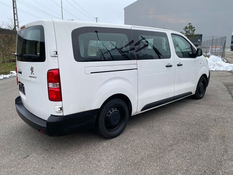 Gebraucht Peugeot Traveller Active 115 PS (84 kW) 2017 Van / Kleinbus