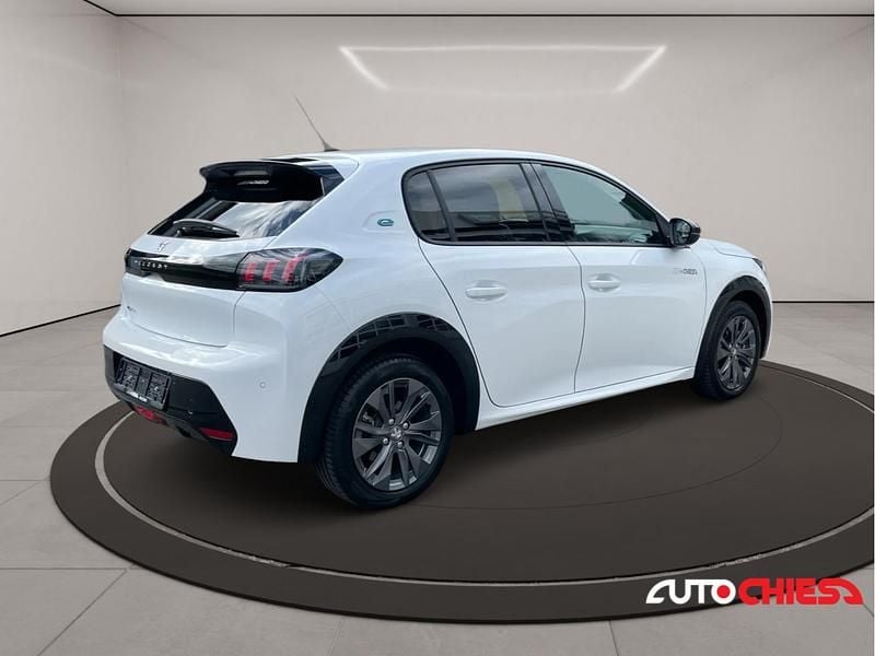Gebraucht Peugeot 208 Allure 100 kW (136 PS) 2023 Weiss Kleinwagen