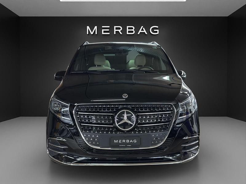 Neu Mercedes V300 Exclusive 237 PS (174 kW) 2026 Schwarz Van / Kleinbus