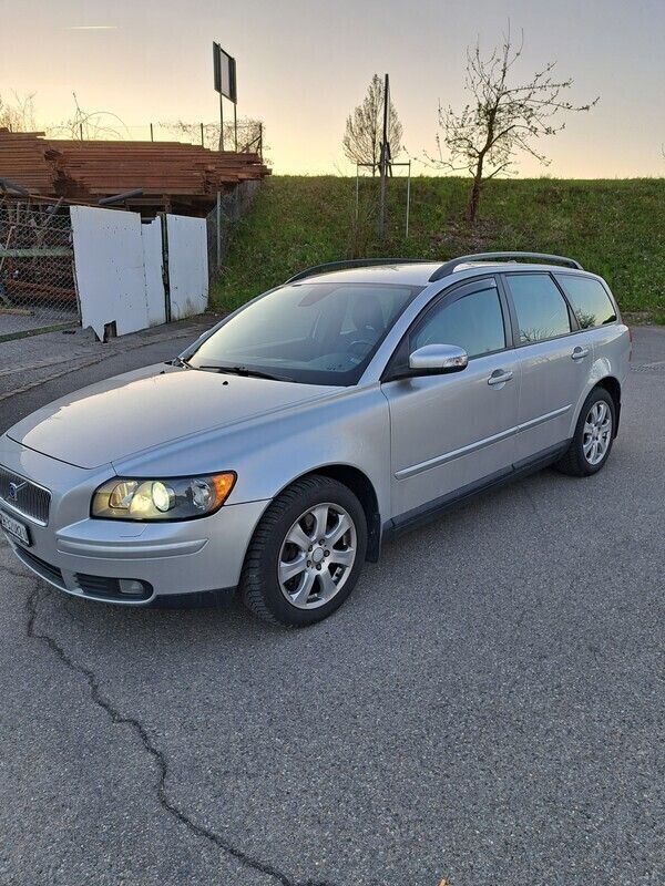 Gebraucht 2006 Volvo V50 Kombi | CHF 6’400 - Bild 1/4