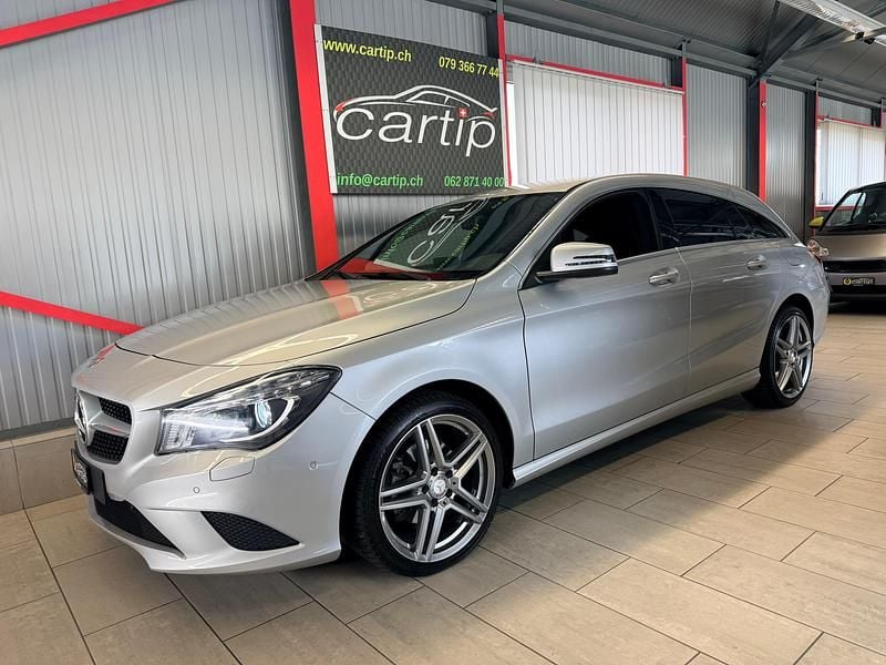 Gebraucht Mercedes CLA180 Shooting Brake Urban 122 PS (89 kW) 2015 Kombi