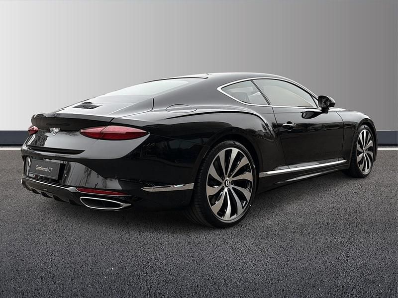 Neu Bentley Continental 680 PS (500 kW) 2025 Coupé