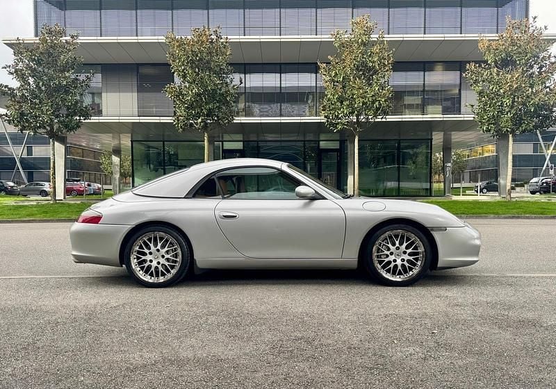 Gebraucht Porsche 911 Carrera 4 320 PS (235 kW) 2002 Cabrio