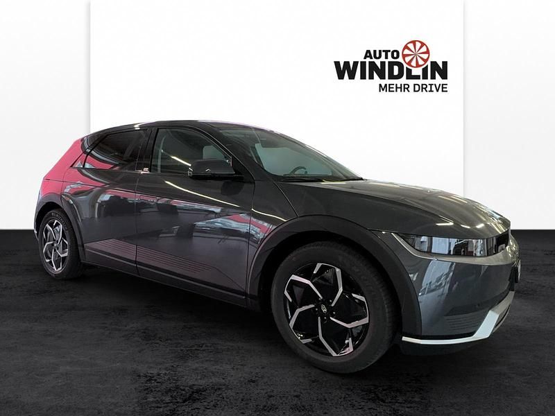 Grau Gebraucht 2024 Hyundai Ioniq 6 Limousine | CHF 57’250 - Bild 1/4