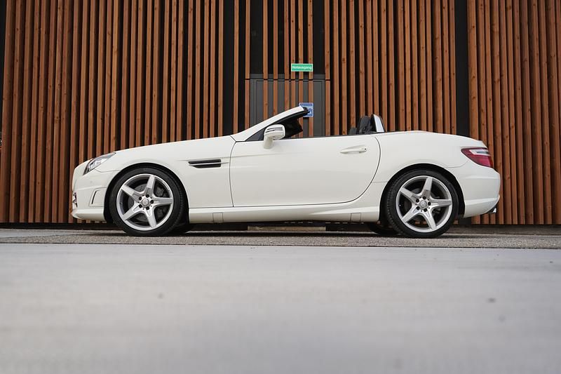 Gebraucht Mercedes SLK200 AMG 184 PS (135 kW) 2013 Cabrio