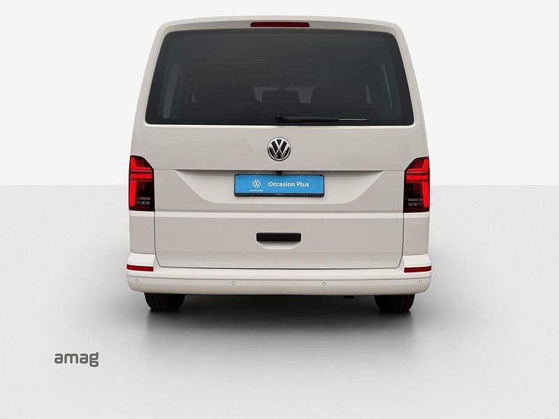 Gebraucht VW Multivan Trendline 150 PS (110 kW) 2021 Candyweiss (lb9a) Van