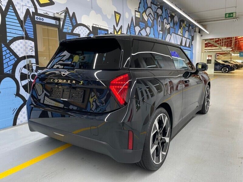 Gebraucht Mini Cooper SE 160 kW (218 PS) 2024 Kleinwagen