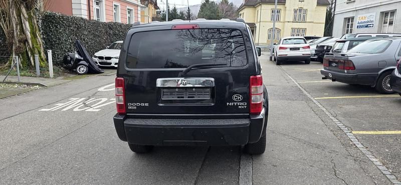 Gebraucht Dodge Nitro 177 PS (130 kW) 2009 SUV