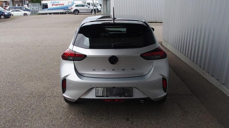 Neu Opel Corsa 100 PS (73 kW) 2025 Limousine