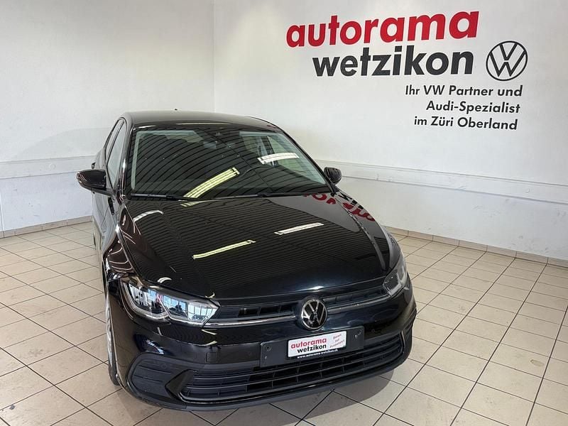 Gebraucht VW Polo Life 95 PS (69 kW) 2023 Schwarz Limousine